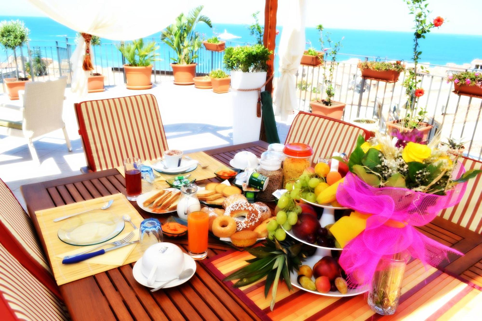 Scirocco Bed & Breakfast Cefalu Ngoại thất bức ảnh